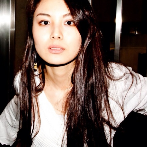 塚本茉莉子