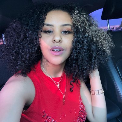 Abigel21_19's profile picture. ሥራ ፈጣሪ & Director 🚀 Empowering Women in Business