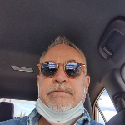 hunghorn's profile picture. Love animals, Can break 80 , Happy hour enthusiast ,Hater of trump, Atheist , CRT is history, former proud Texan , Beto  , animal shelter volunteer , Longhorn