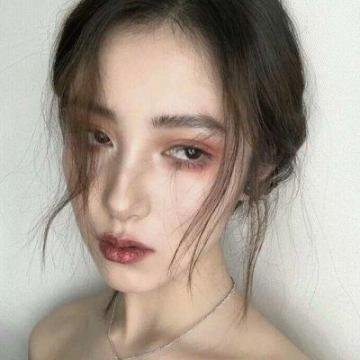 PJ_fandoms's profile picture. Watched leaves swirl in the wind, autumn's ballet in slow motion.