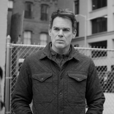 IilIiB0's profile picture. مُتيّم بالتورنت، وأشياء أخرى.