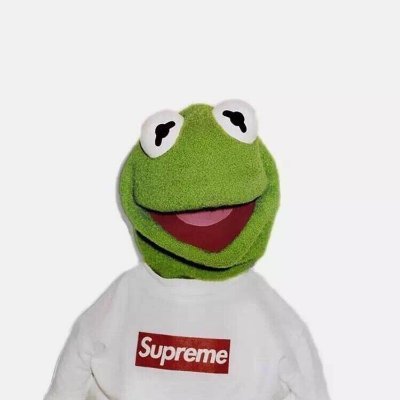 OybekMahmu46658's profile picture. 