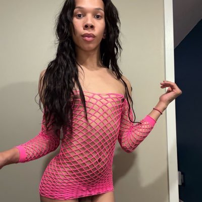 Mixedbunnii's profile picture. 5’5 petite • Lowkey FL shiii 🌴