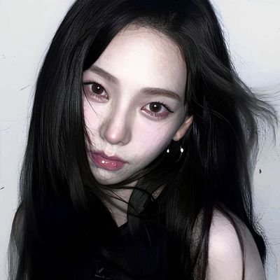 cuteiins's profile picture. 