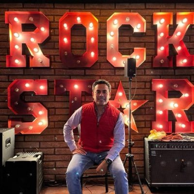 arturohsolis's profile picture. Ciudadano mexicano. Promuevo y apoyo al comercio local. Siempre Adelante 🇲🇽