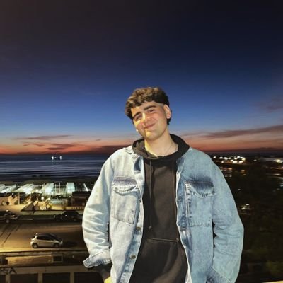 feanchoverri's profile picture. 