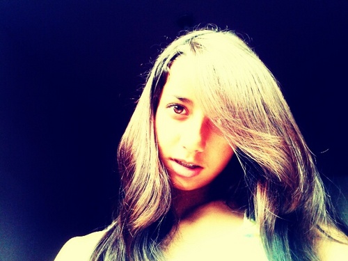 12 aninhoss...SOU NAMOO DO: @SeuChocolat1n_ s2Te Amo mor s22 Eliiss,sou eu: @elis_silvinha me seguee?Sigo de volta!*•»¡!Obg!¡«•*