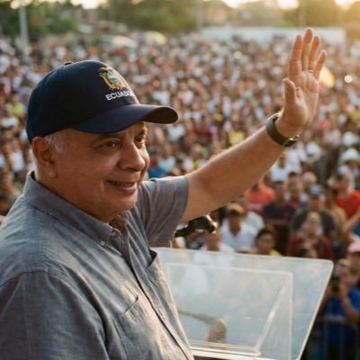 GaloLaraY's profile picture. Gobernador de la provincia de Los Ríos.