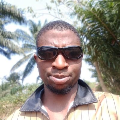 ClintonEliot04's profile picture. Musician 
    📍 Artist that never be discover ✨🙏⚡