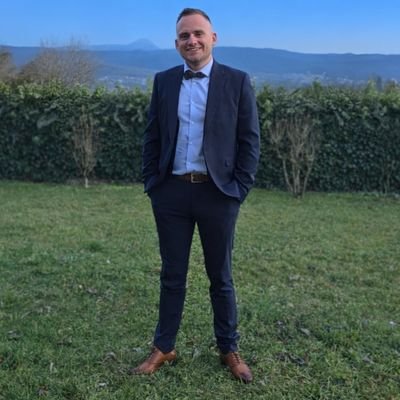 QArmandGAV's profile picture. 📺🎬 #GardeAVous #M6
📺 #Bidgil #RMCStory
🔗 #LeMaillonFaible ... 😁