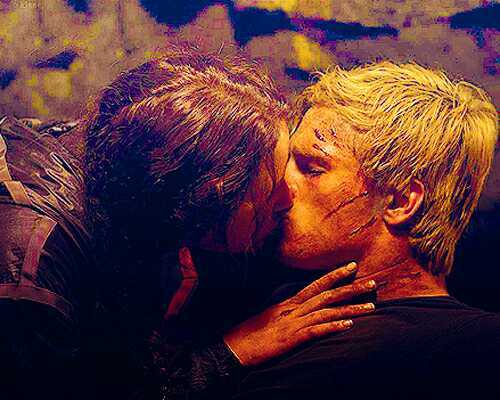 LoverPeetaBoy's profile picture. Press the follow button. #THGRP account ( I can be anyone) May The Odds Be Ever In Your Favor! That's Mahogany! #Clato #Peeniss