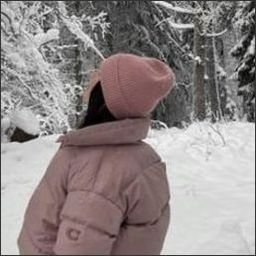 Idreaiqin25922's profile picture. Peace is a profit.