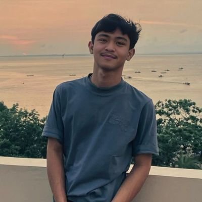 scrmshtd's profile picture. let's be mutual