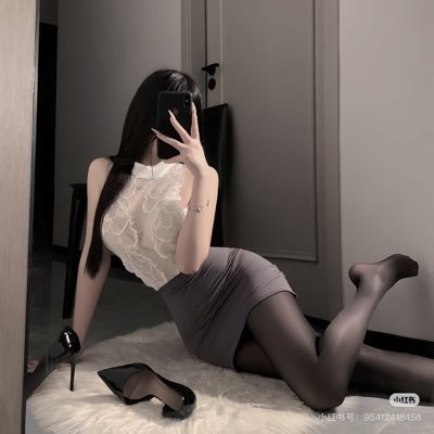 PNudity98813's profile picture. 甜美可爱的私人小男娘空间💕172 🍐型身材 敏感体质，容易意淫高潮，娇喘总是娇滴滴，切莫见怪 喜欢大家，大家的电子宠物，不是杯子！会更新自己的日常，正带努力学习画画，不会线下，只敢玩玩小玩具，感情问题巨大，希望自己可以得到美味的投喂，这就是我的动力