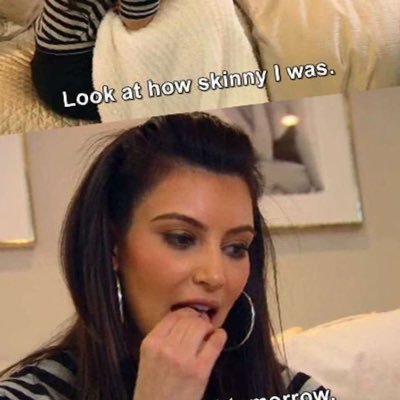 Ozymandiaaas's profile picture. They’re playing a decent song at last!