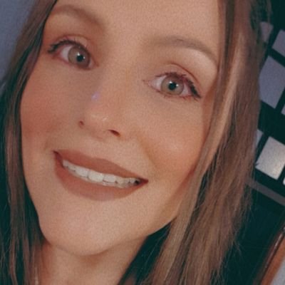 Raquel199229's profile picture. Ajusto-me a mim, não ao mundo.👌