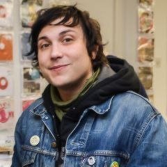 sccpmustdie's profile picture. jurídico roguegambit john constantine kate bishop tommy shepherd koriand'r e damian wayne brasil