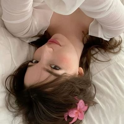 biistudies's profile picture. ㅤ    Heart in bloom, soul at peace 🌸