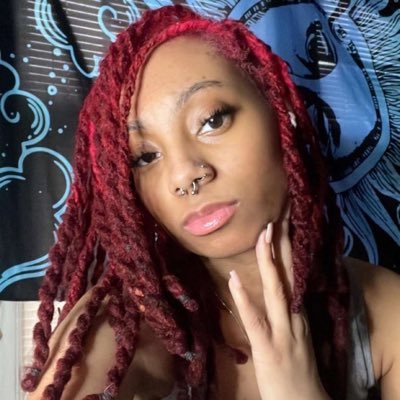 FreakyGurlw247's profile picture. 