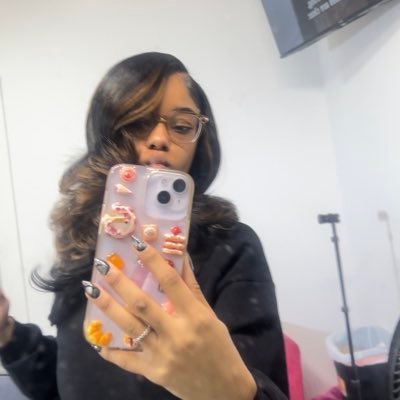 madeinsydnei's profile picture. 7/20