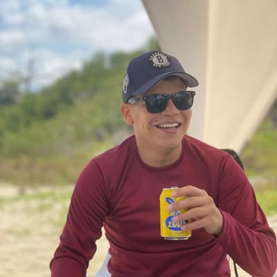 kattrieel's profile picture. Sarcástico y amargado

Solo hablo de futbol