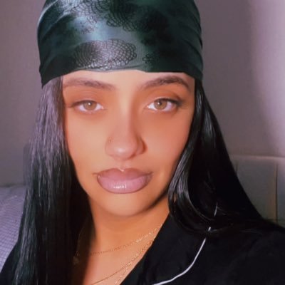 VerifiedJasmine's profile picture. 