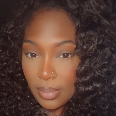 ToiRElse's profile picture. more precious than rubies🌹