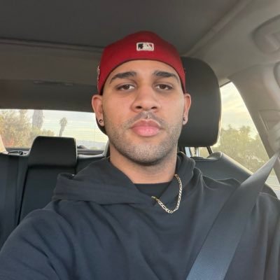 Wouuu13's profile picture. PA✈️CA 🇵🇷🇩🇪 #EaglesGang🦅#Phillies⚾️