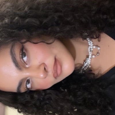 prettynoon444's profile picture. 𝒍𝒊𝒈𝒉𝒕 𝒇𝒆𝒎𝒊𝒏𝒊𝒏𝒆