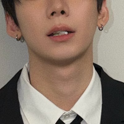 allfrqkrhan's profile picture. — 𝚑𝚊𝚗𝚒 𝚗𝚎𝚌𝚔 𝚎𝚗𝚝𝚑𝚞𝚜𝚒𝚊𝚜𝚝🐈‍⬛ ྀི #𝙷𝙰𝙽 #박한 𝚊𝚑𝚘𝚏⁹ #아홉💙 #아포방포💜⁷ | 𝚙𝚘𝚠𝚎𝚛𝚙𝚞𝚏𝚏𝚣 | 같은 그대 같은 곳에🍀