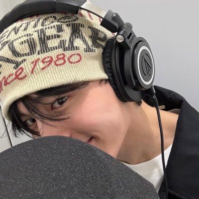 feat_fort's profile picture. 🎬 ‘he’s the one’ | she!her — 📓 pondphu, firstkhao, bounprem, offgun, gemfourth, comeFortzon 彡 #MeandTheeSeries | — 042223 met fort 💌