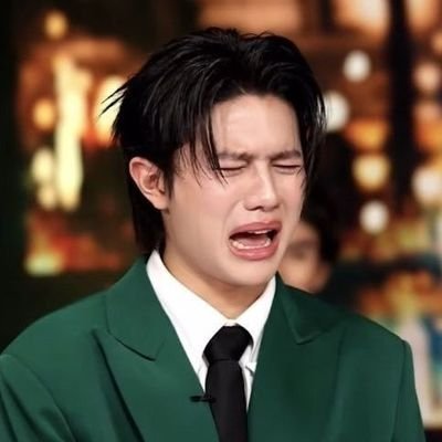 _alienlia_'s profile picture. 