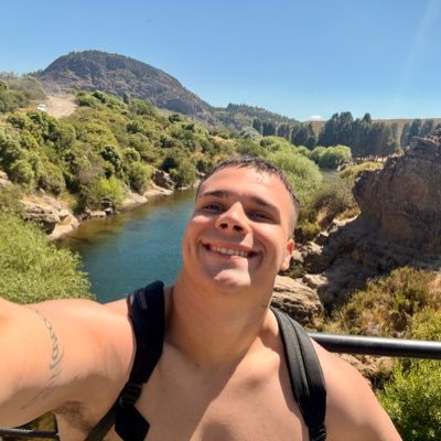 tomicipo3's profile picture. que se yo aguante el rojo