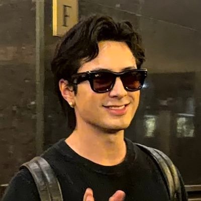 mirrorbuck's profile picture. hi. this is ilya. i will never listen to your voicemail.