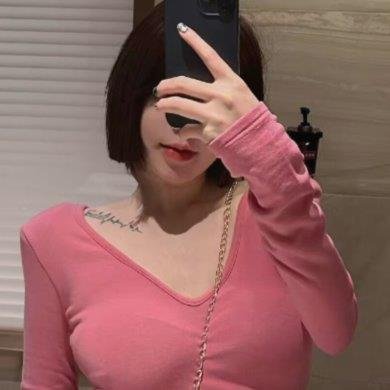 HertyJanic64866's profile picture. 