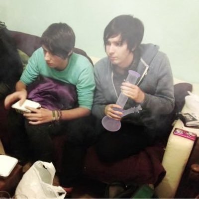 lostemberz_'s profile picture. 20