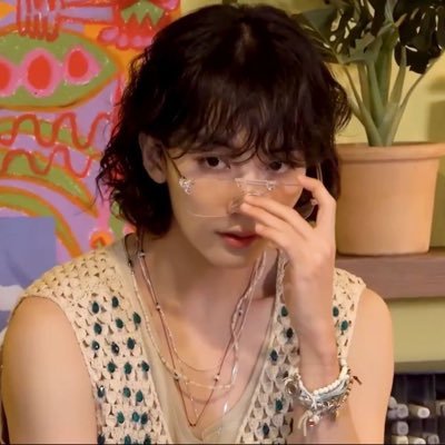 cratnxtdoor's profile picture. 