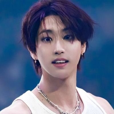 yoursunnyby's profile picture. 🤟 пупипупипу... ~~
@BTS_twt 
@Stray_Kids