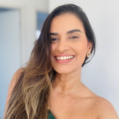 adriellenop's profile picture. Estou advogada e em breve serei promotora 🎯