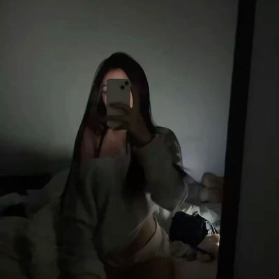 coco_kissesx's profile picture. Living and loving life, tiny gorl 
Check out my friend ⤵️
