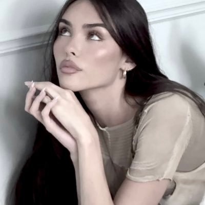 voghadid's profile picture. 𓂃 𓈒 ♡ྀིྀི ˖ ꕤ ׅ 🦢. ꒰ 𝑣𝑖𝑟𝑡𝑢𝑎𝑙 𝑑𝑖𝑎𝑟𝑦 ꒱ ◞ 🐇 ೀ ྀིྀི