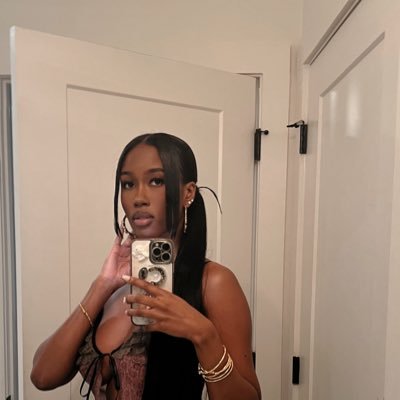 thereals4de's profile picture. 