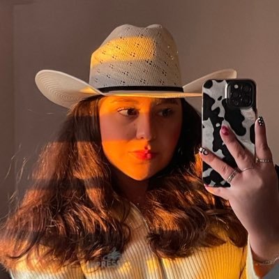 ximegast's profile picture. 🐮🍃☀️ || 444