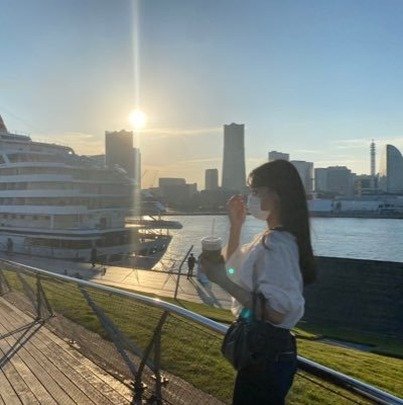 ibULutE9drOuELQ's profile picture. 