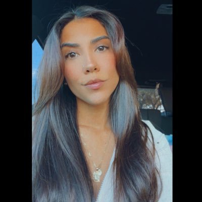 jackie_meow's profile picture. hard to forget👽💚🧚