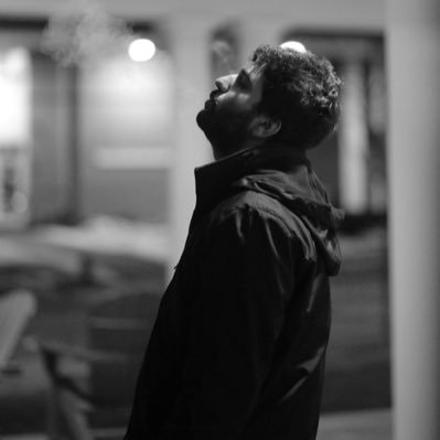 DevDave_7's profile picture. An Engineer! Coffee Lover , Gym-rat 🏋🏻 Indian residing in🇺🇸♡♥ @TanishaaMukerji & @iamsrk @imVkohli fan ⭐️