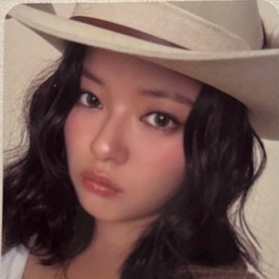 Gh0z0's profile picture. 