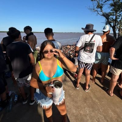 Cbarragan___'s profile picture. ☀️