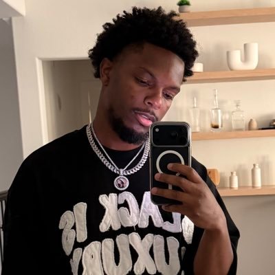 CliffNotez_'s profile picture. 