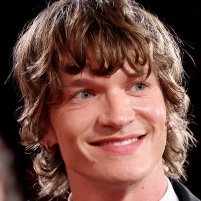 clawis_'s profile picture. Free, Eruri, Zevi,Hetalia, Hannigram. 91. Oikage. Hollanov.